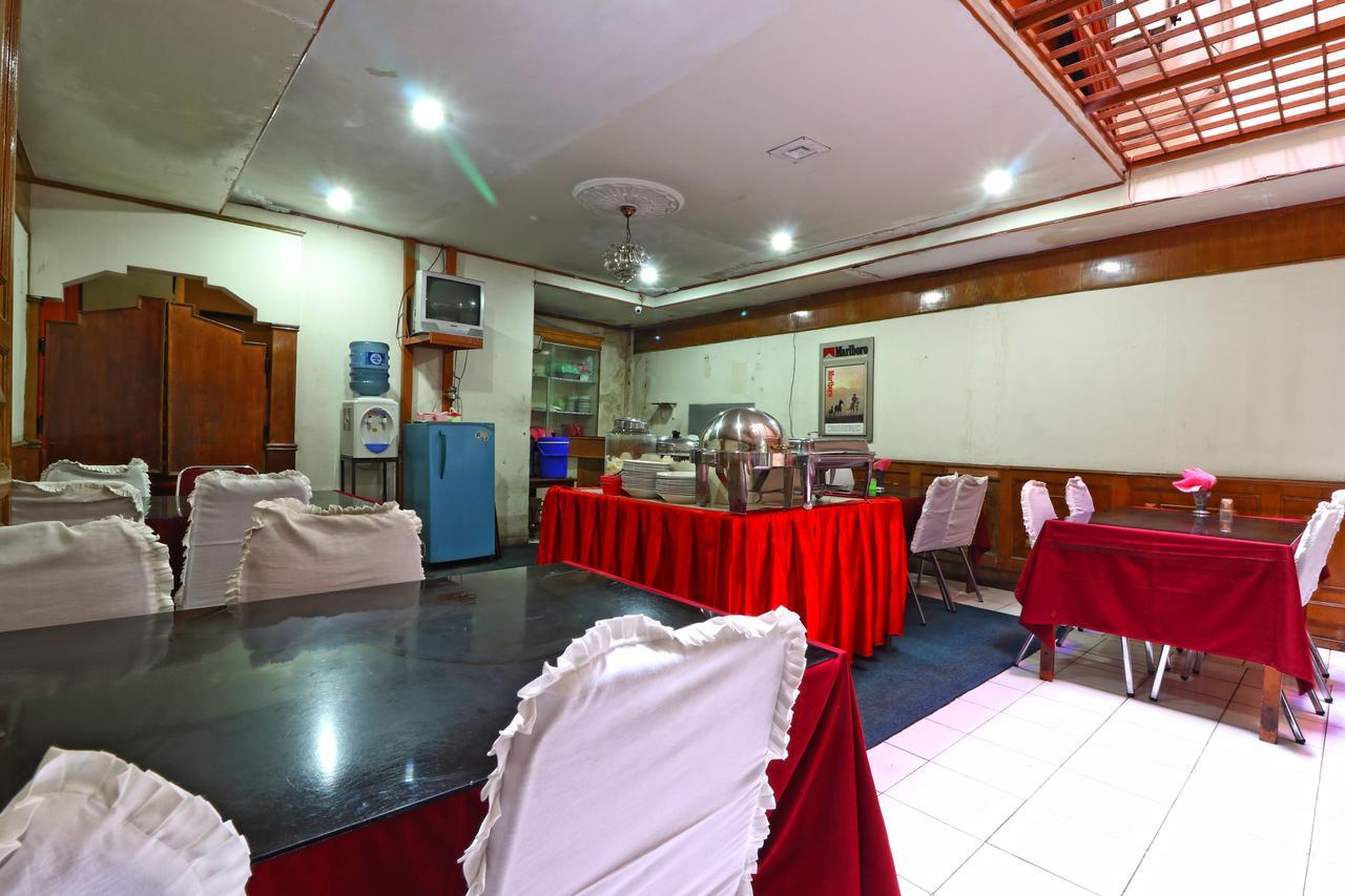 Hotel Sumatera Medan Bagian luar foto